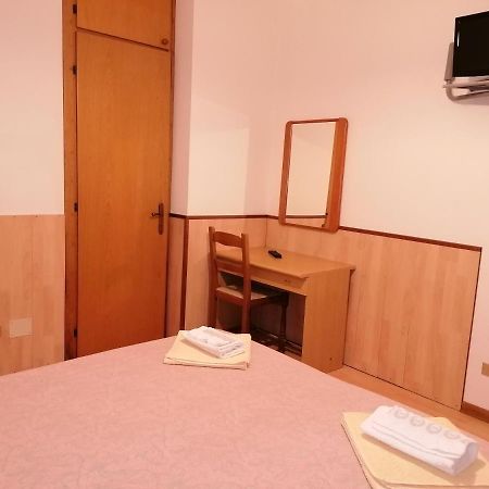 Al Fogolar Hotel Villa Santina Luaran gambar