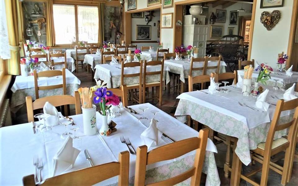 Al Fogolar Hotel Villa Santina Luaran gambar