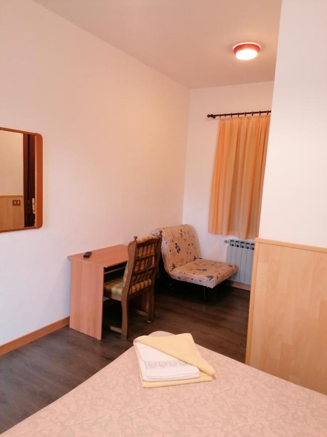 Al Fogolar Hotel Villa Santina Luaran gambar